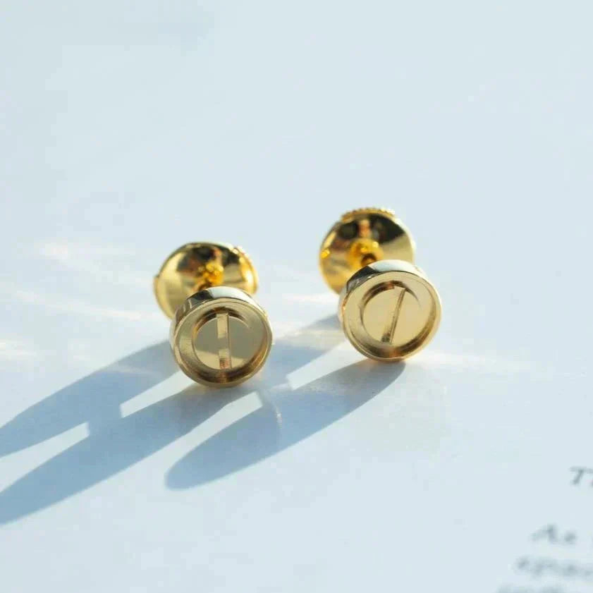 ¡®Star¡¯LOVE EARRINGS GOLD 10MM