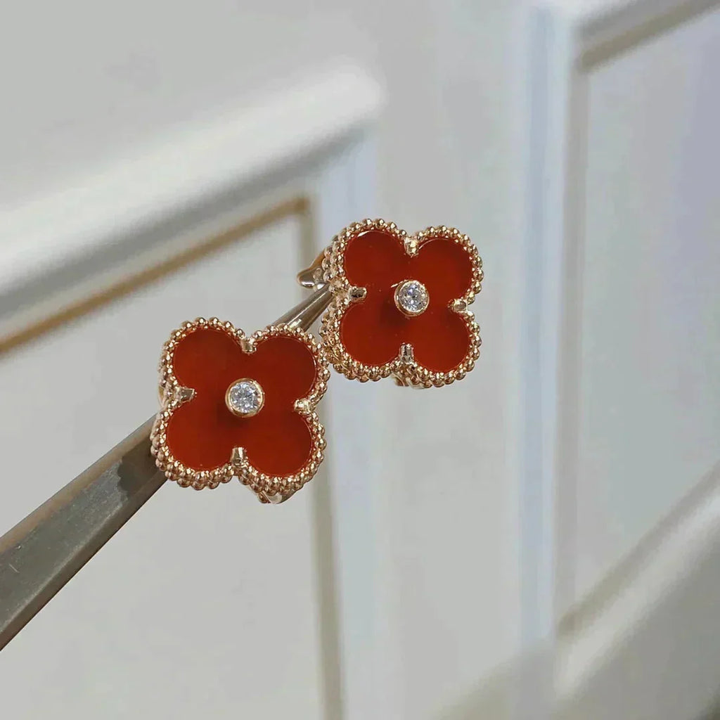 ¡®Star¡¯CLOVER MEDIUM 1 MOTIFS CARNELIAN  DIAMOND earrings