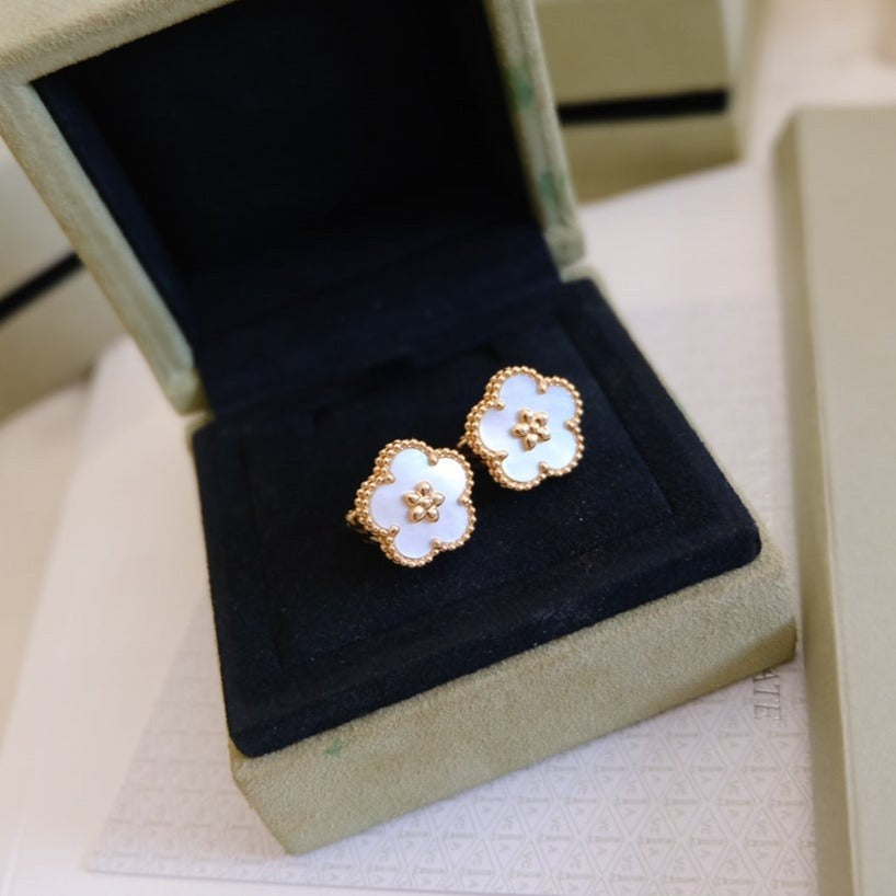 ¡®Star¡¯LUCKY PINK GOLD WHITE MOP EARRINGS