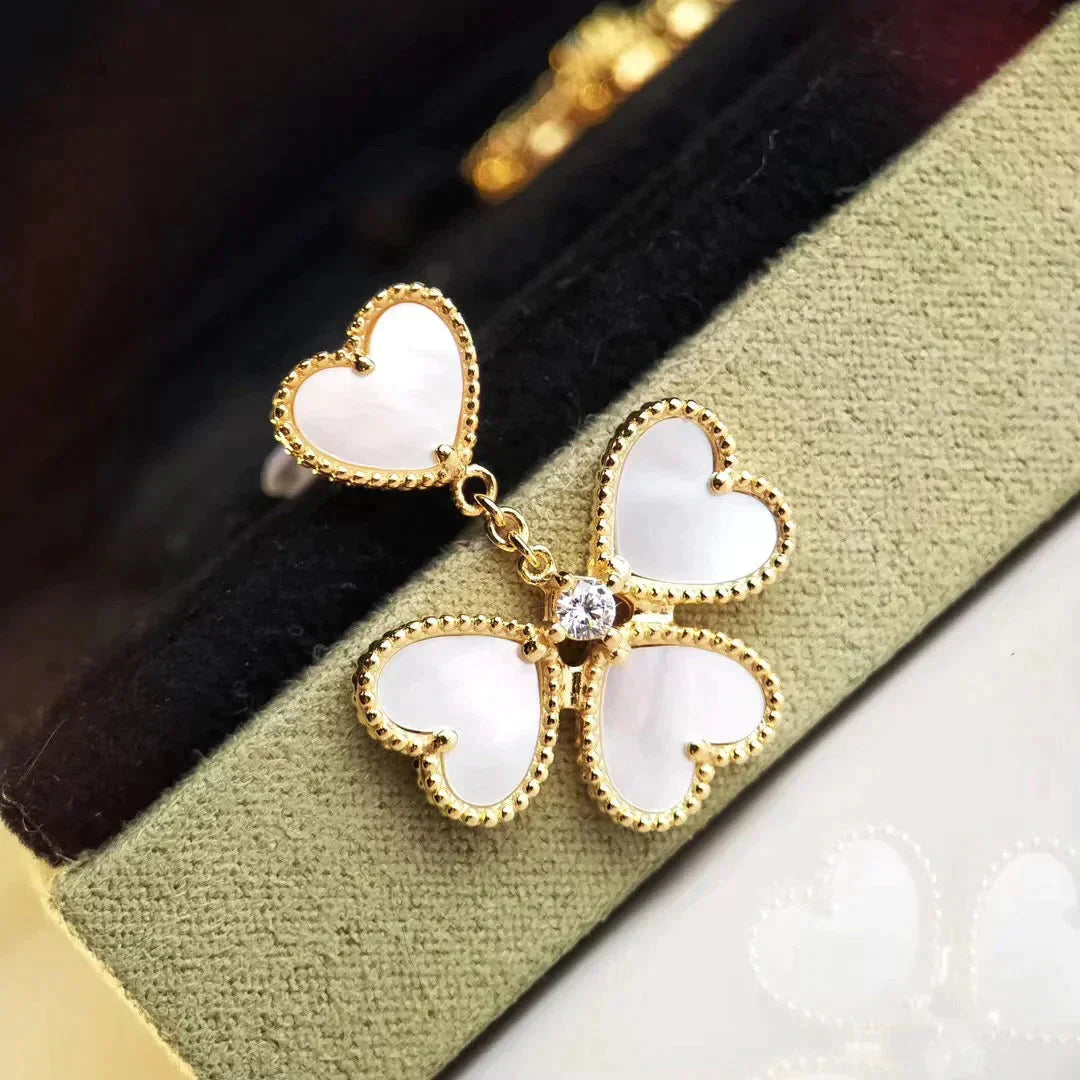 ¡®Star¡¯CLOVER SWEET WHITE MOP EARRINGS