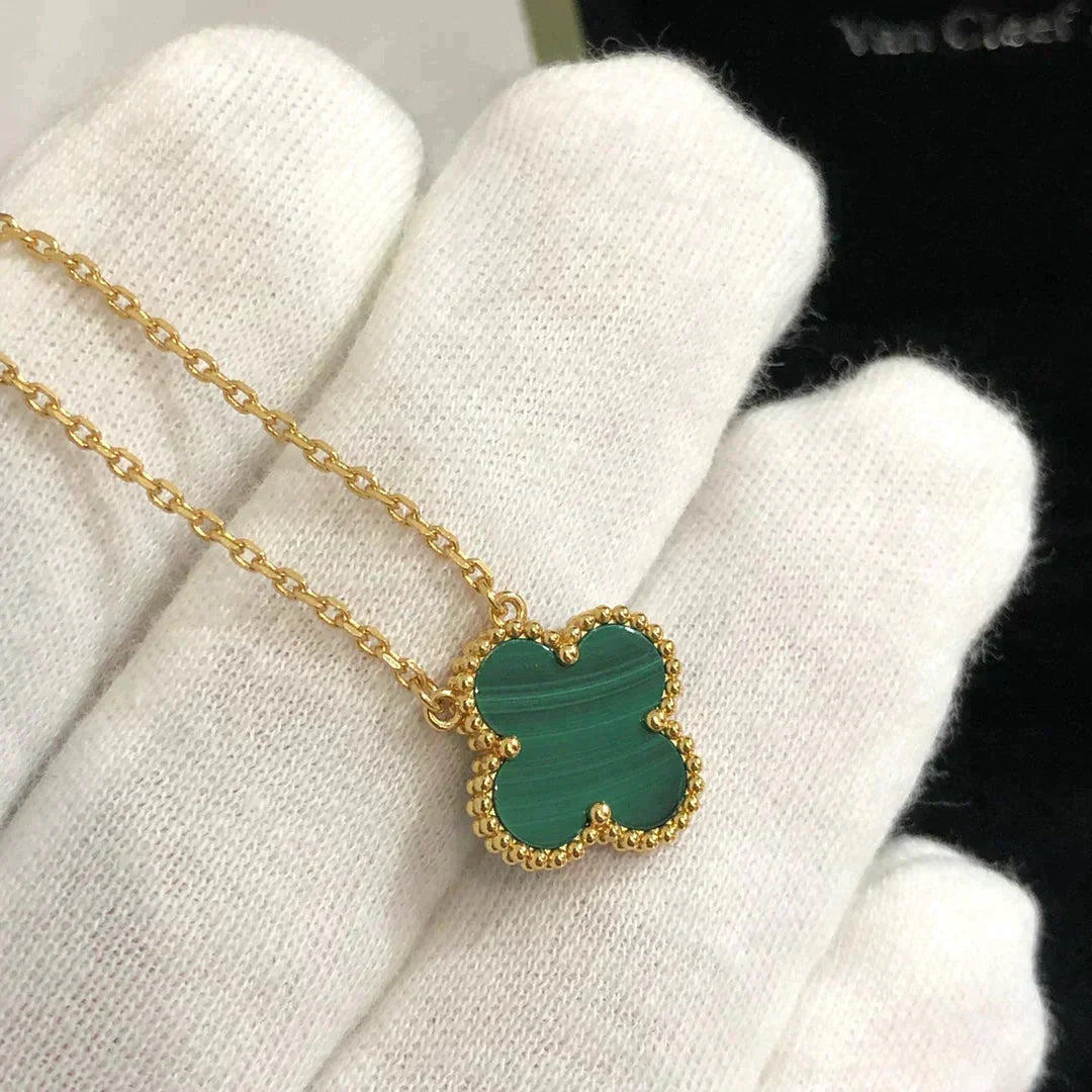 ¡®Star¡¯CLOVER 15MM MALACHITE SINGLE FLOWER  NECKLACE