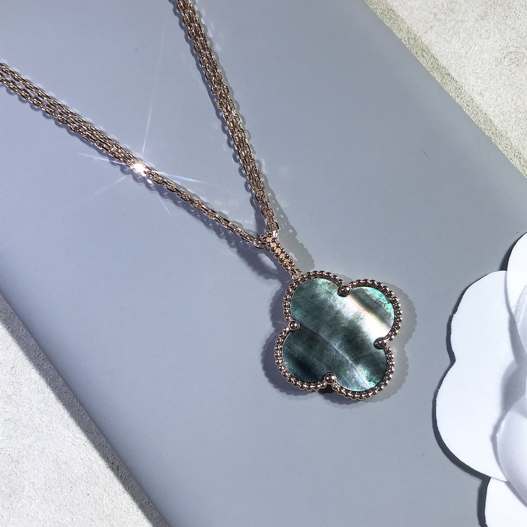¡®Star¡¯CLOVER 25MM GOLD DARK MOP BIG CLOVER NECKLACE