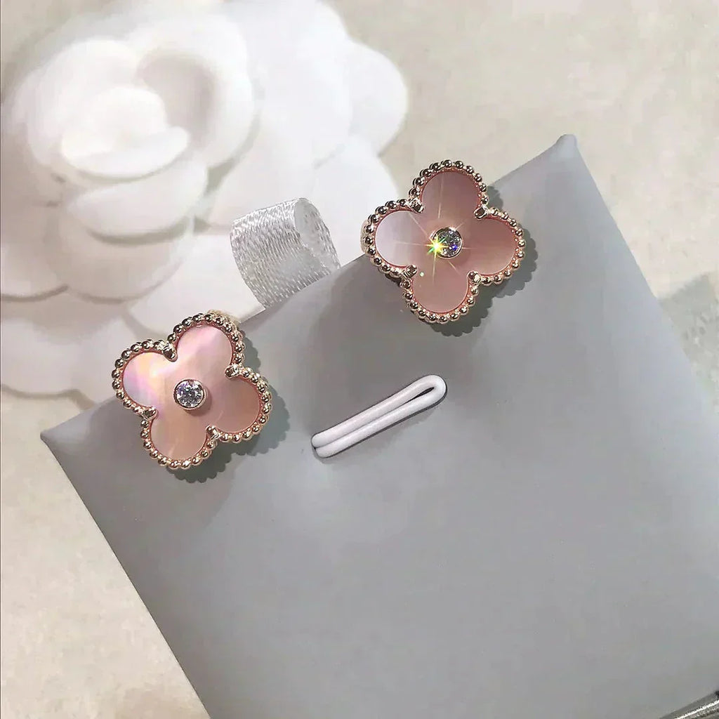 ¡®Star¡¯CLOVER MEDIUM 1 MOTIFS  PINK MOP DIAMOND EARRINGS