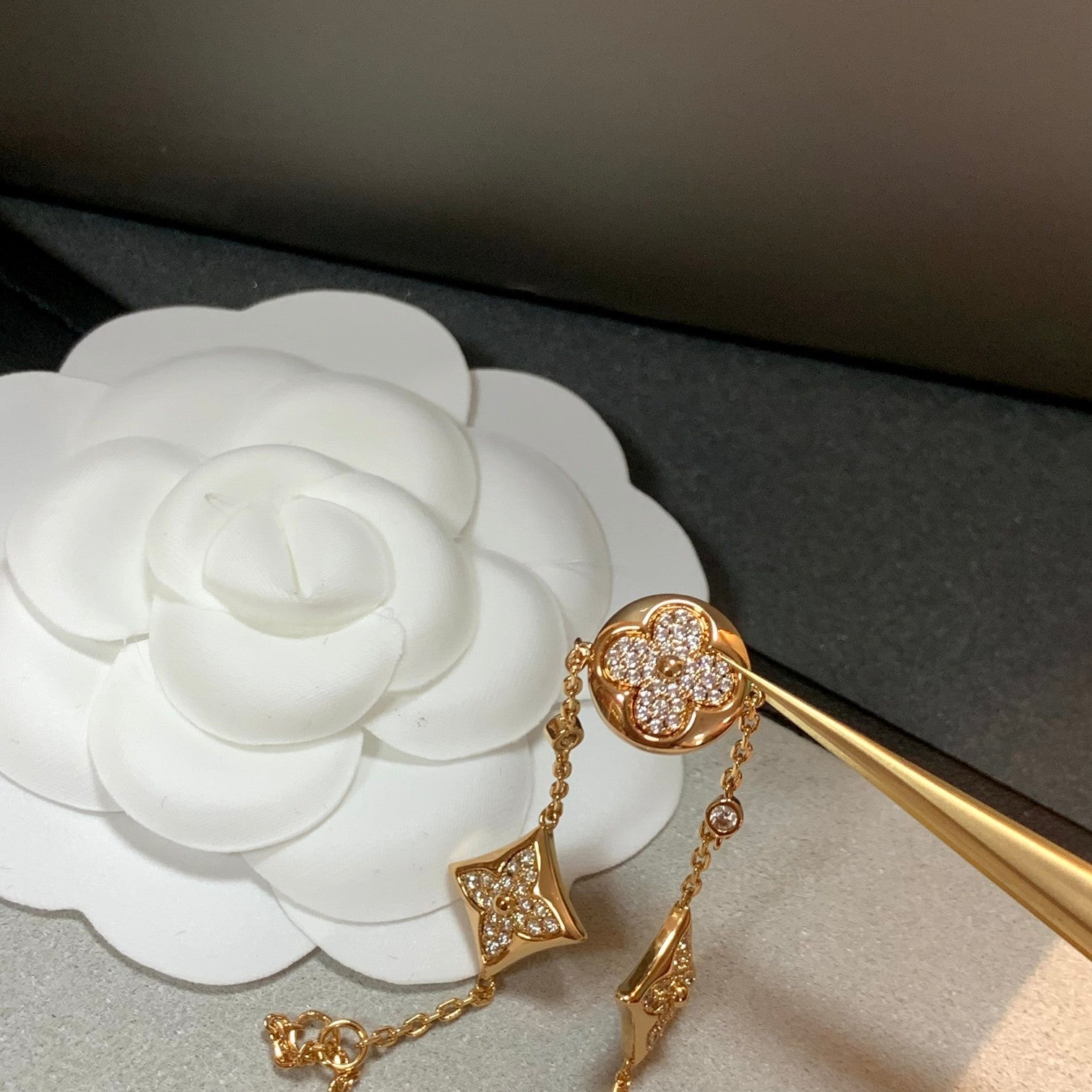 ¡®Star¡¯STAR AND SUN 4 MOTIFS GOLD DIAMONDS BRACELET