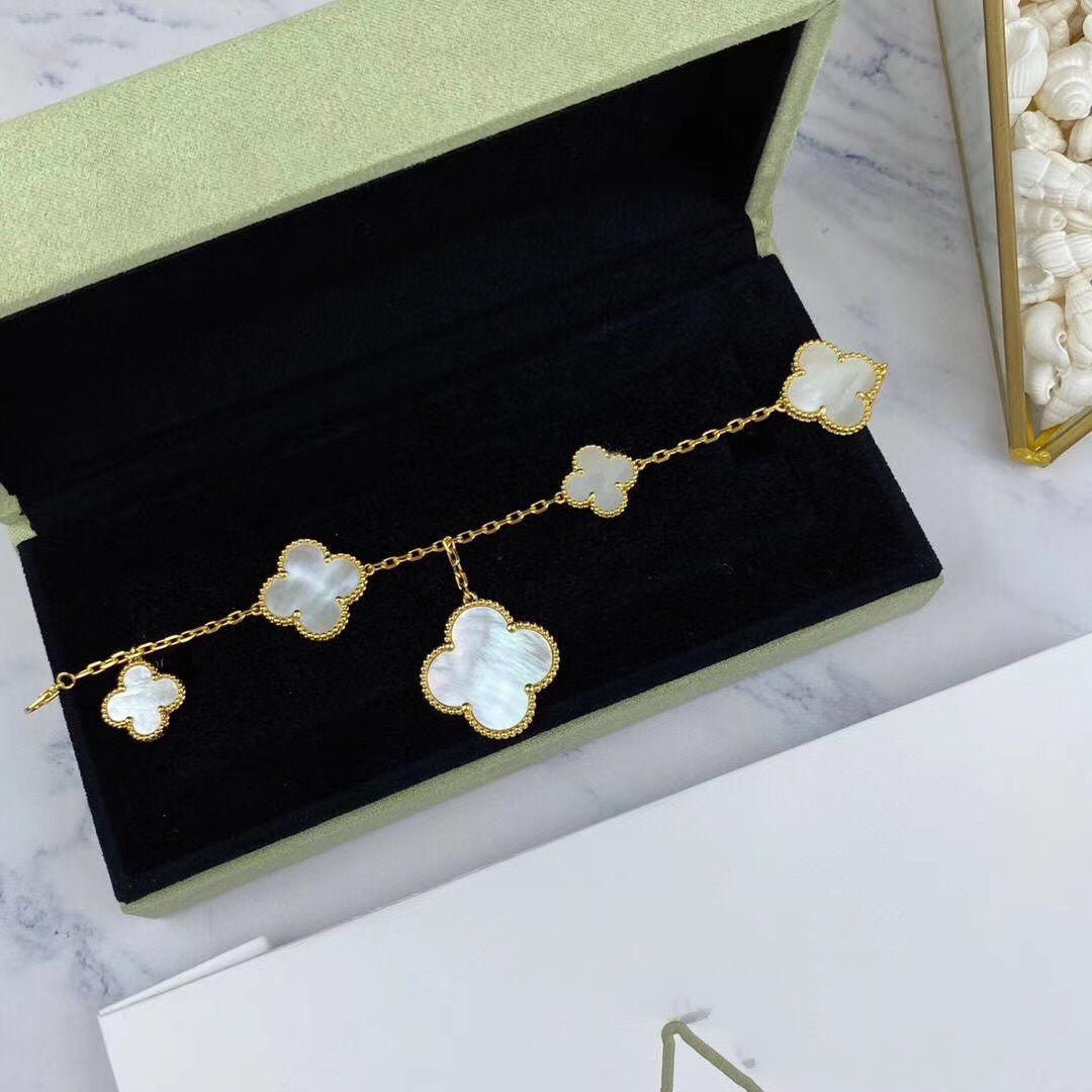 ¡®Star¡¯MAGIC CLOVER MOP GOLD BRACELET 5 MOTIFS