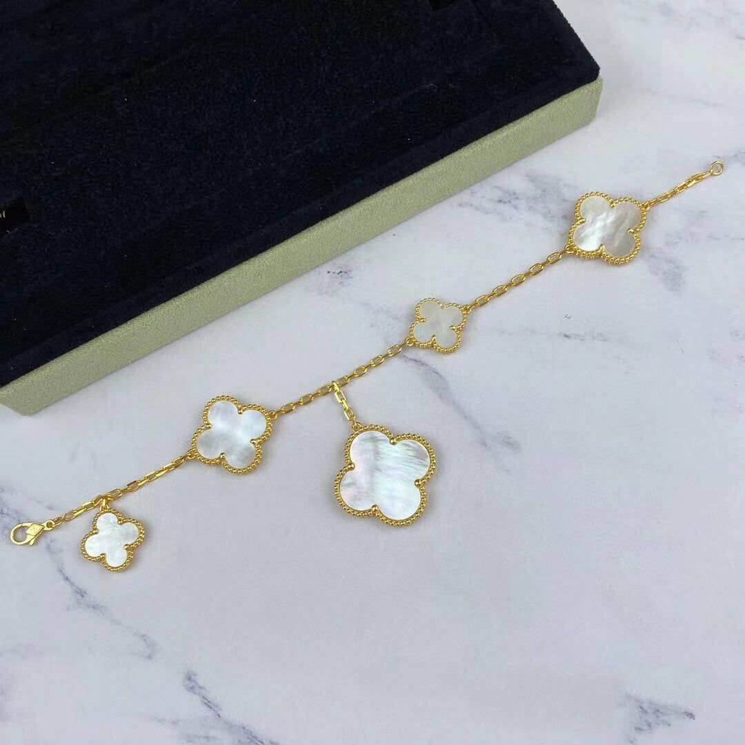 ¡®Star¡¯MAGIC CLOVER MOP GOLD BRACELET 5 MOTIFS