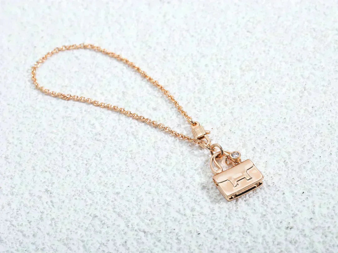 ¡®Star¡¯AMULETTE PEDANT ROSE GOLD NECKLACE
