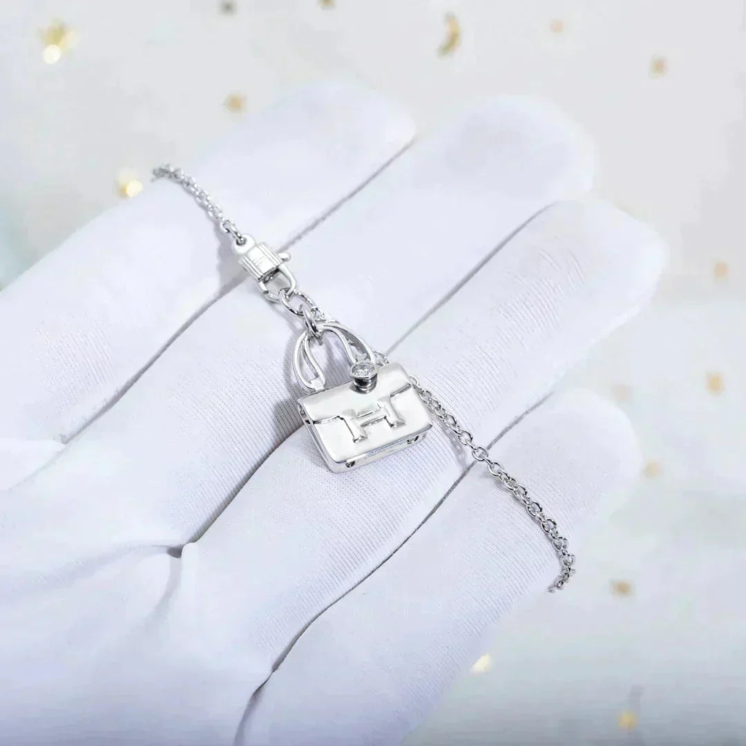 ¡®Star¡¯AMULETTE PEDANT SILVER NECKLACE