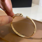 ¡®Star¡¯PANTHERE GOLD DIAMOND OPEN BRACELET
