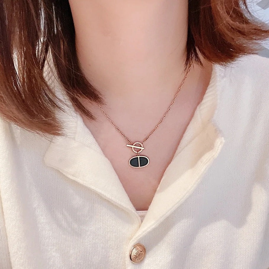 ¡®Star¡¯CHAINE VERSO BLACK CERAMIC NECKLACE