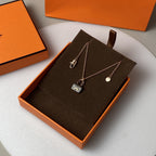 ¡®Star¡¯CONSTANCE BLACK PEDANT PINK GOLD NECKLACE