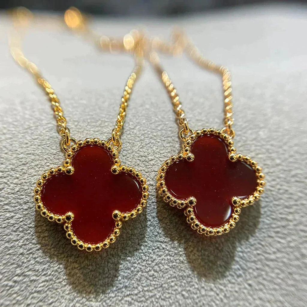 ¡®Star¡¯CLOVER 15MM CARNELIAN SINGLE FLOWER NECKLACE