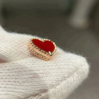 ¡®Star¡¯HEART CARNELIAN STUD EARRINGS