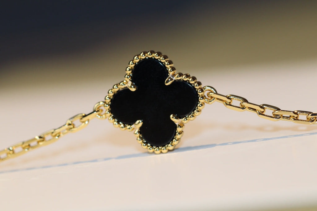 ¡®Star¡¯CLOVER 20 MOTIFS ONYX ROSE GOLD