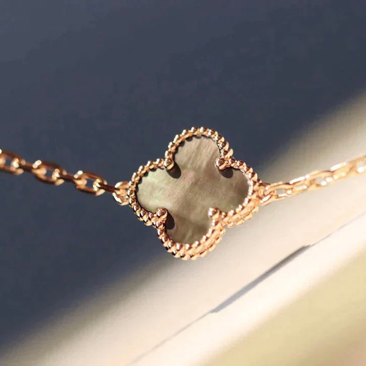 ¡®Star¡¯CLOVER 20 MOTIFS DARK MOP DIAMOND  NECKLACE