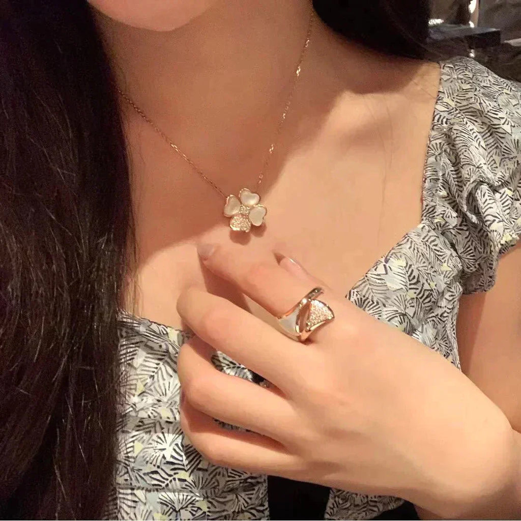 ¡®Star¡¯CLOVER MOP DIAMOND ROSE GOLD NECKLACE
