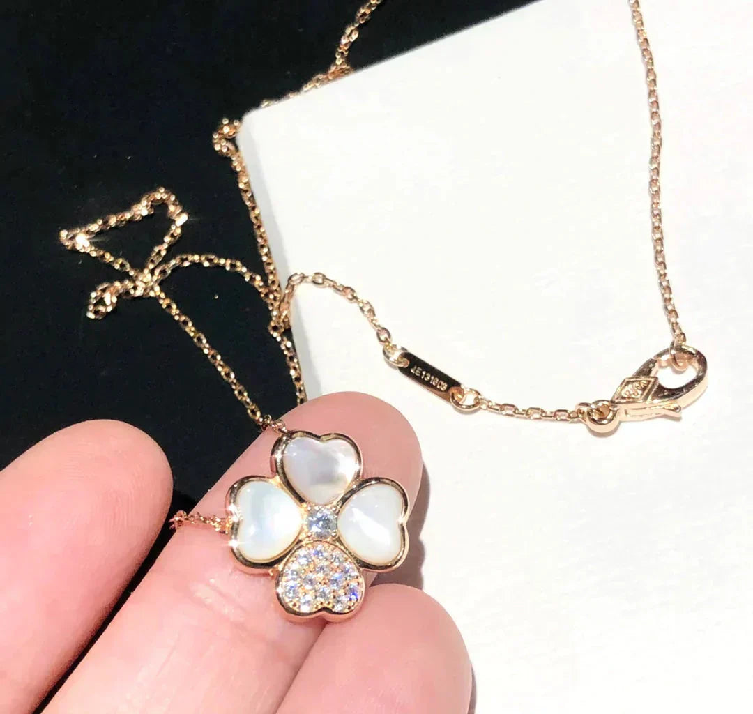 ¡®Star¡¯CLOVER MOP DIAMOND ROSE GOLD NECKLACE