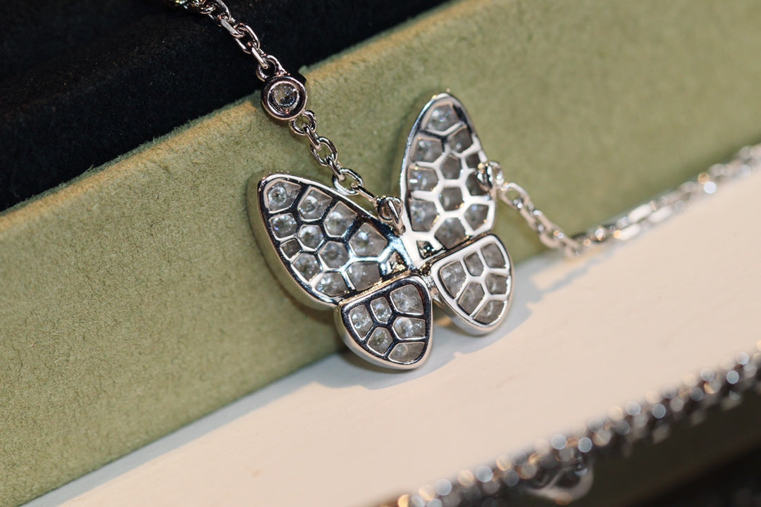 ¡®Star¡¯BUTTERFLY DIAMOND NECKLACE