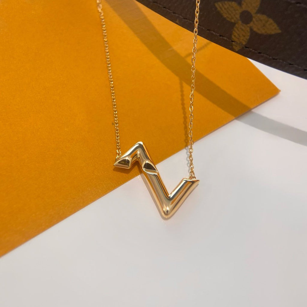 ¡®Star¡¯VOLTE UPSIDE DOWN NECKLACE
