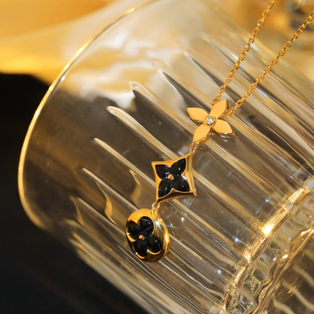 ¡®Star¡¯STAR AND SUN ONYX PINK GOLD NECKLACE