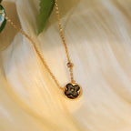 ¡®Star¡¯SUN PEDANT PINK GOLD 1 DIAMOND NECKLACE