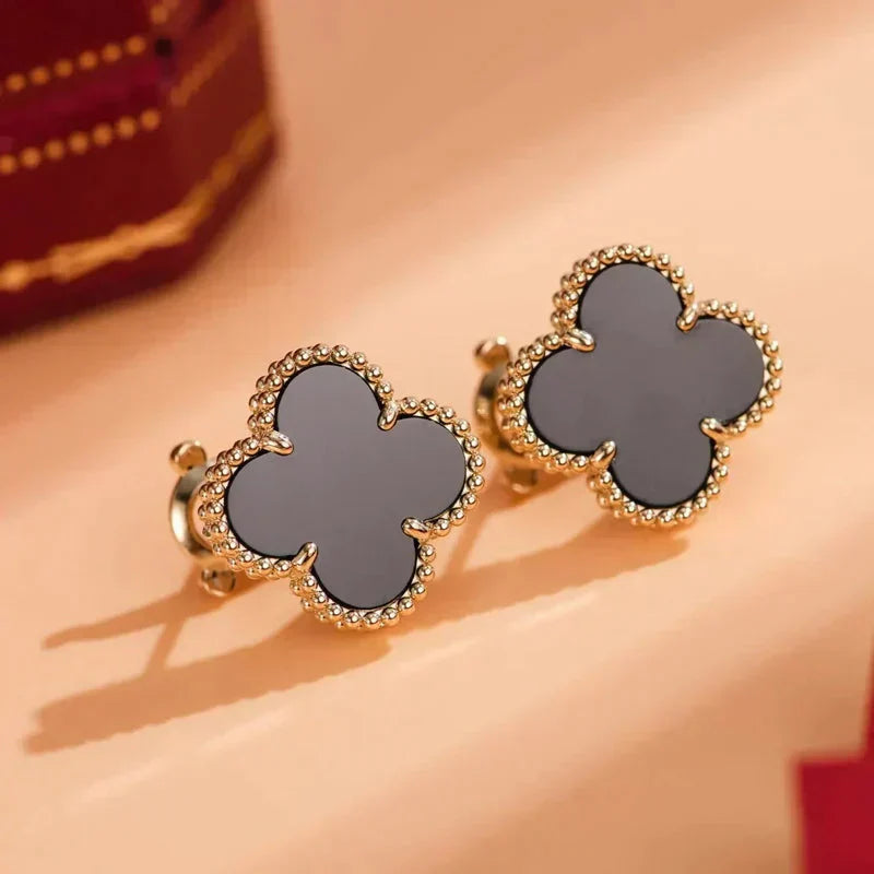 ¡®Star¡¯CLOVER MEDIUM 1 MOTIFS  ONYX STUD EARRINGS