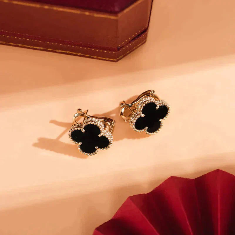 ¡®Star¡¯CLOVER MEDIUM 1 MOTIFS  ONYX STUD EARRINGS