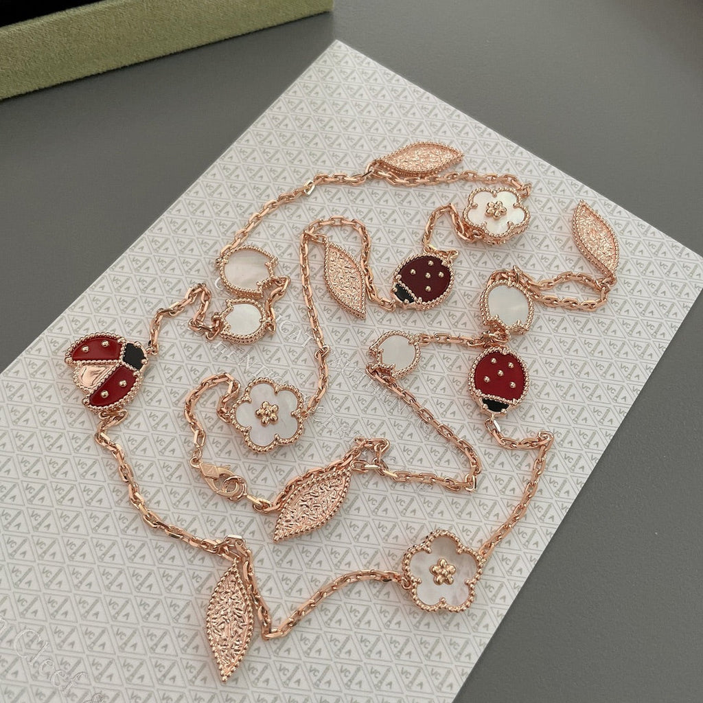 ¡®Star¡¯LUCKY SPRING 15 MOTIFS ROSE GOLD NECKLACE