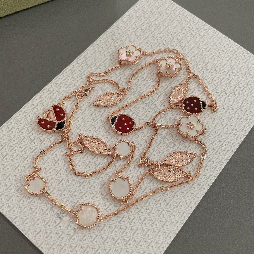 ¡®Star¡¯LUCKY SPRING 15 MOTIFS ROSE GOLD NECKLACE