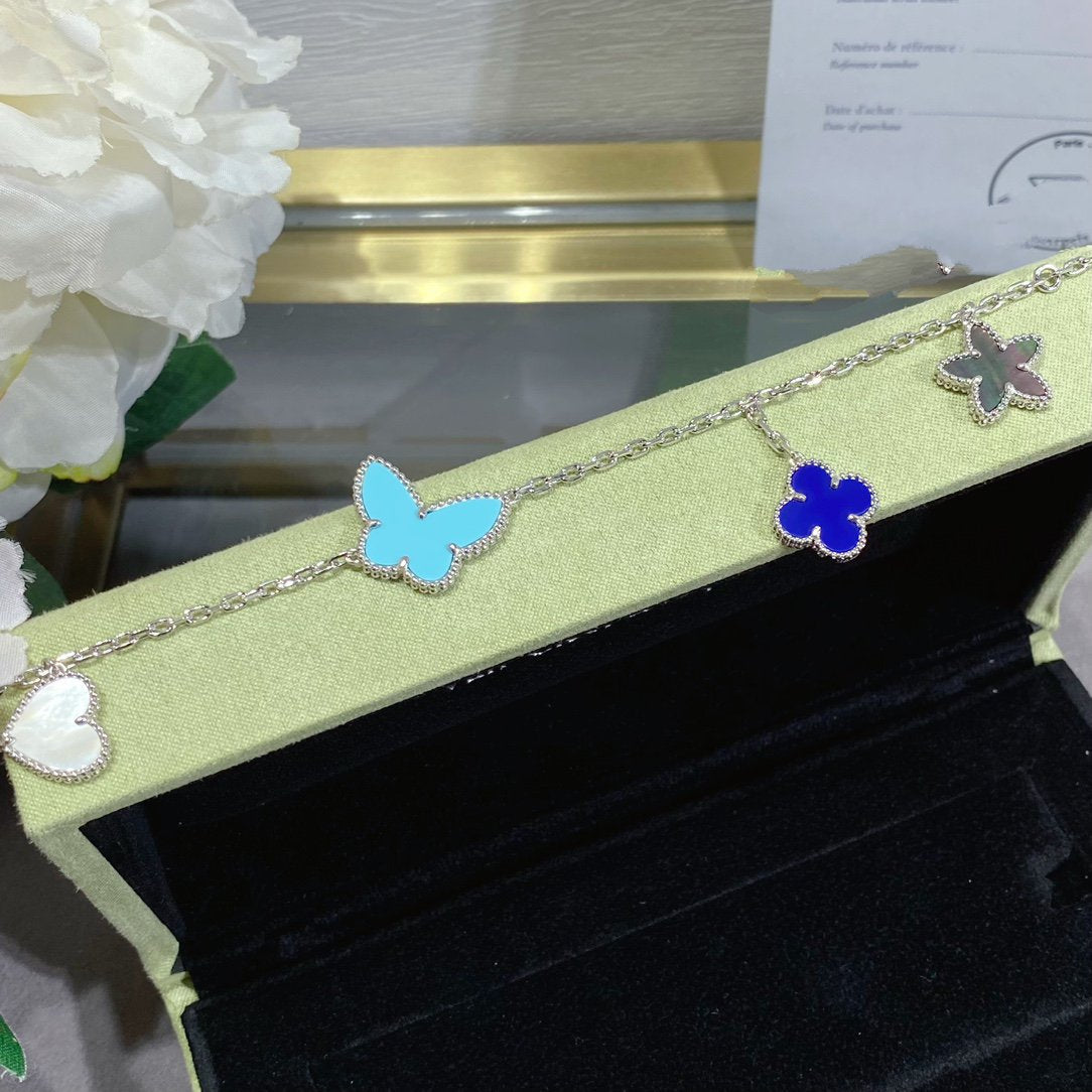 ¡®Star¡¯LUCKY SPRING SILVER BRACELET 4 MOTIF