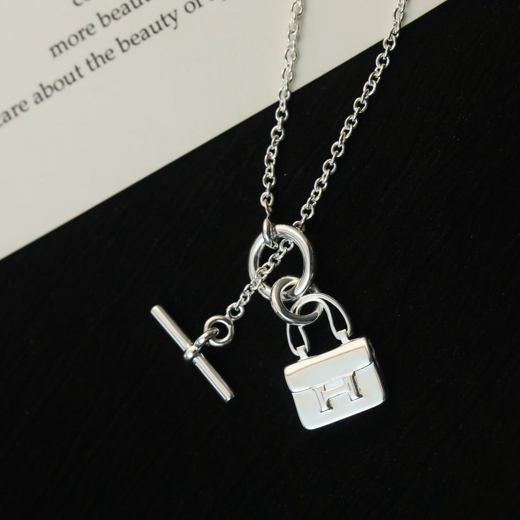 ¡®Star¡¯POP H PEDANT SILVER NECKLACE