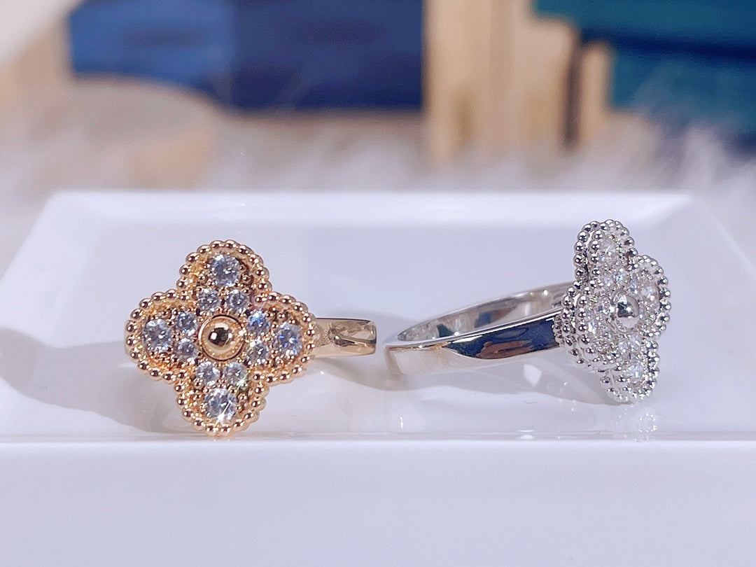 ¡®Star¡¯CLOVER DIAMOND RING