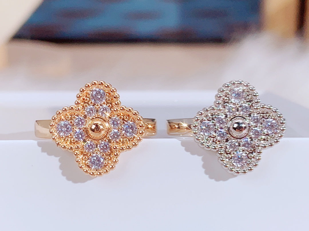 ¡®Star¡¯CLOVER DIAMOND RING