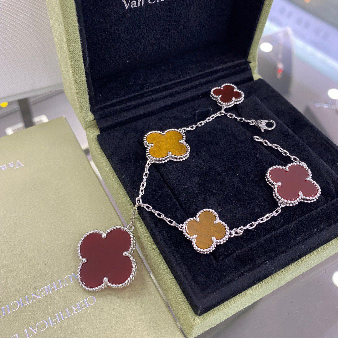 ¡®Star¡¯CLOVER 5 MOTIFS SIVLER CARNELIAN TIGER EYE BRACELET
