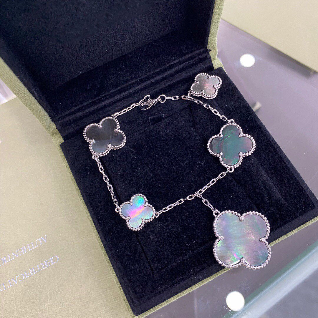 ¡®Star¡¯CLOVER 5 MOTIFS SIVLER DARK MOP BRACELET