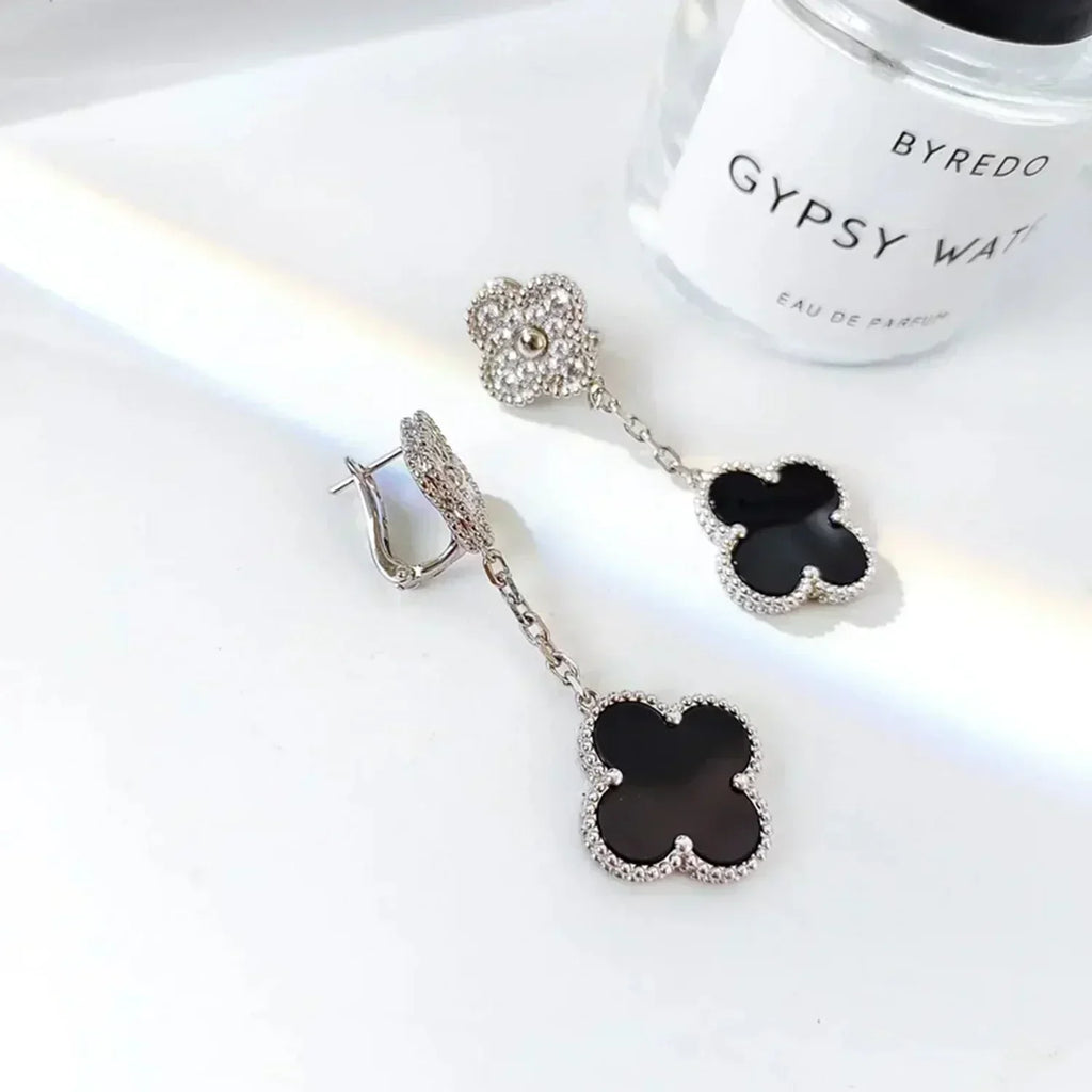 ¡®Star¡¯CLOVER 2 MOTIFS  DIAMOND ONYX EARRINGS SILVER
