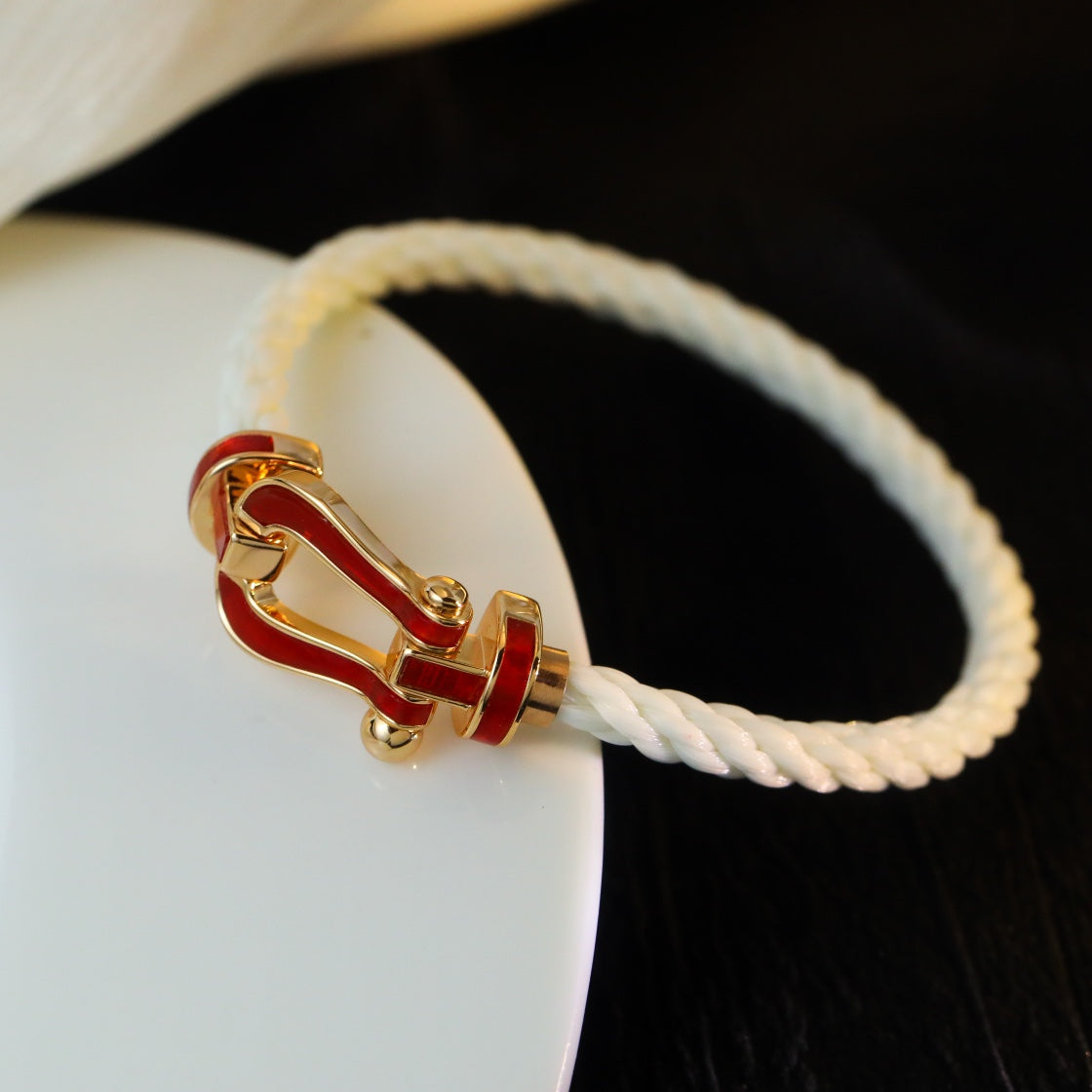 ¡®Star¡¯FORCE 10 WHITE TEXTILE DIAMOND PAVED