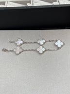 [Star]New CLOVER WHITE PEARL MOP 5 MOTIF BRACELET COLLECTION