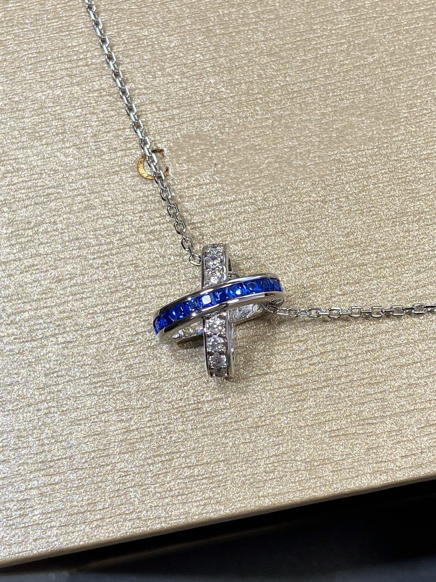 ¡®Star¡¯LIENS DIAMOND SILVER NECKLACE