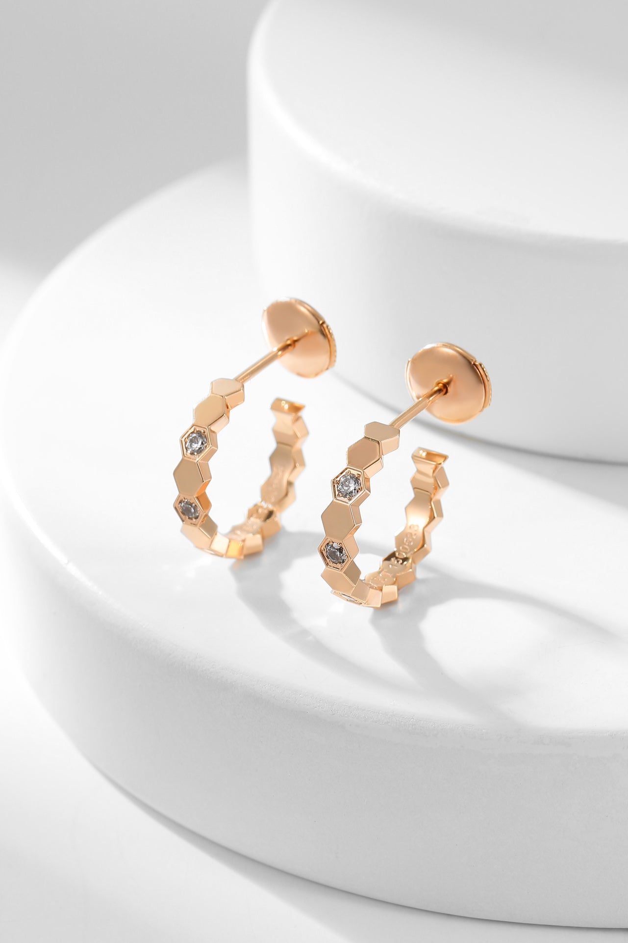 ¡®Star¡¯BEE LOVE DIAMOND HOOP EARRINGS