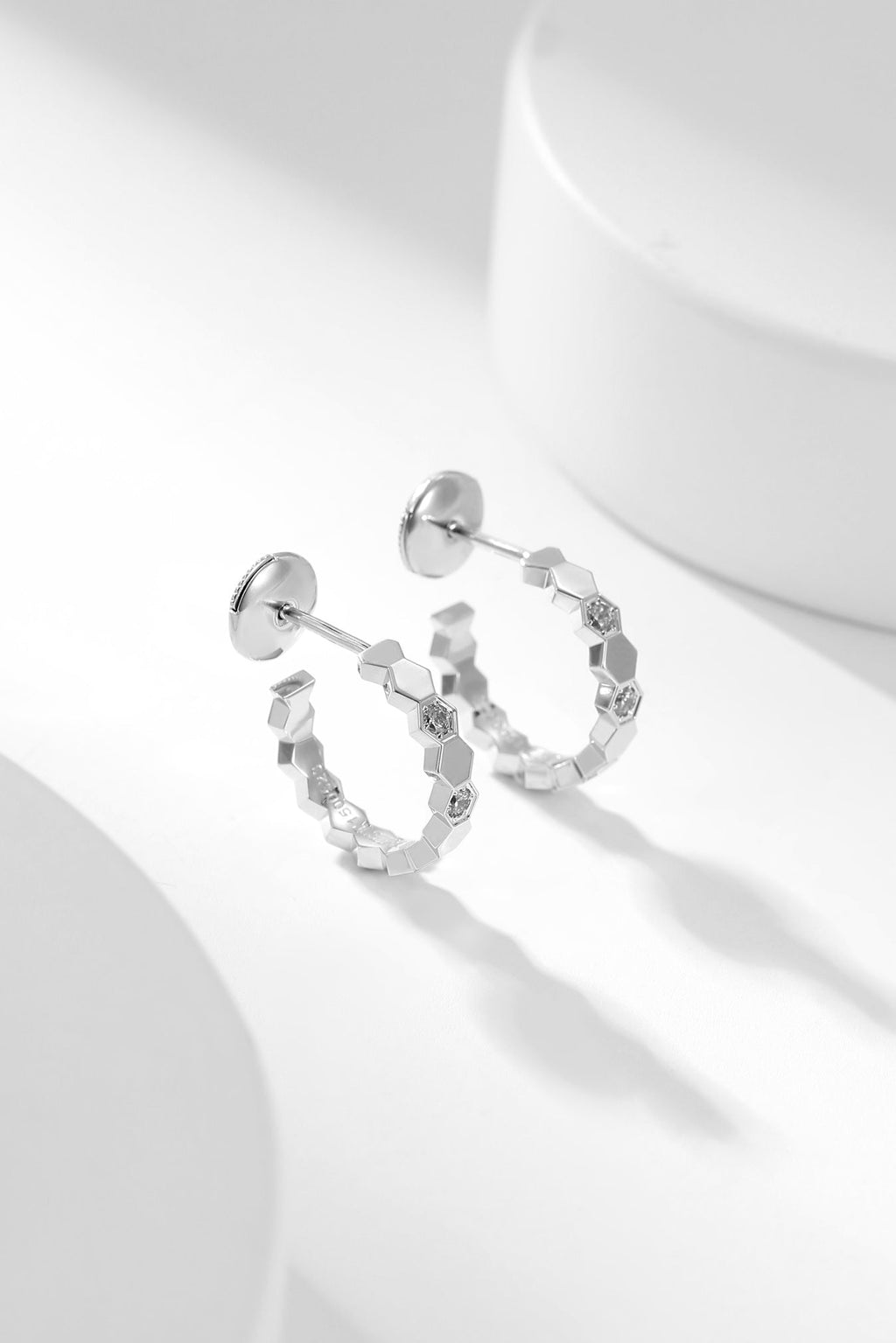 ¡®Star¡¯BEE LOVE DIAMOND HOOP EARRINGS