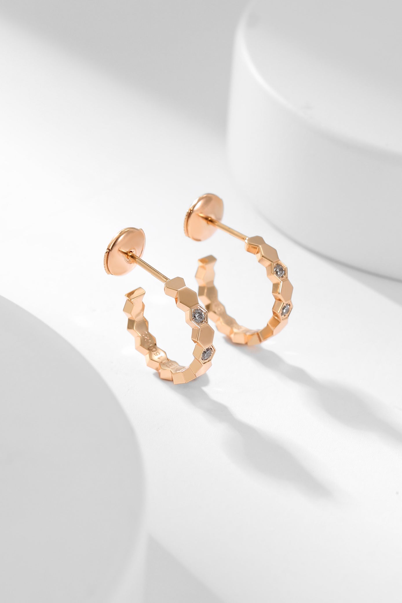 ¡®Star¡¯BEE LOVE DIAMOND HOOP EARRINGS