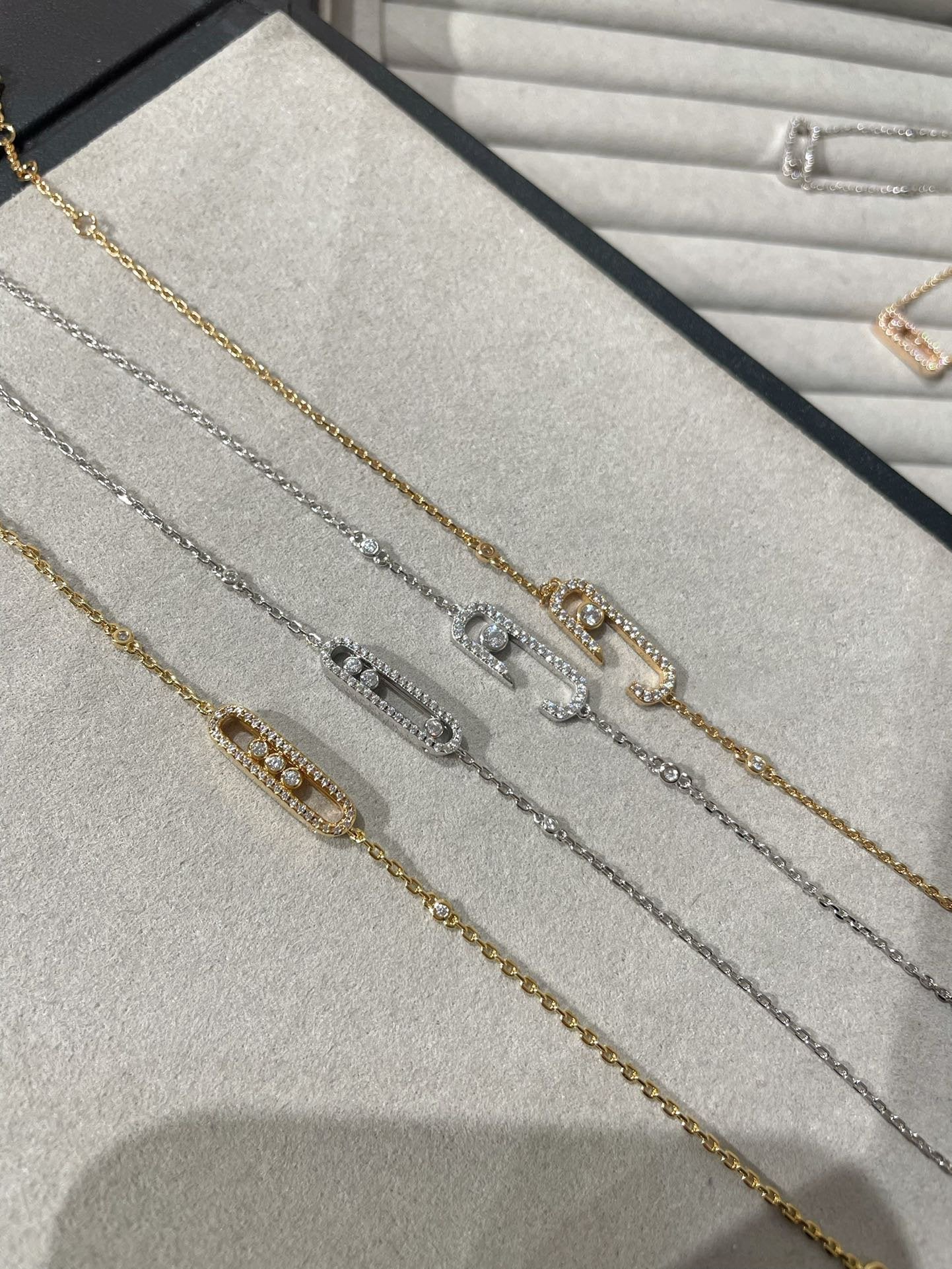 [moco jewelrys ]BABY MOVE DIAMOND BRACELET