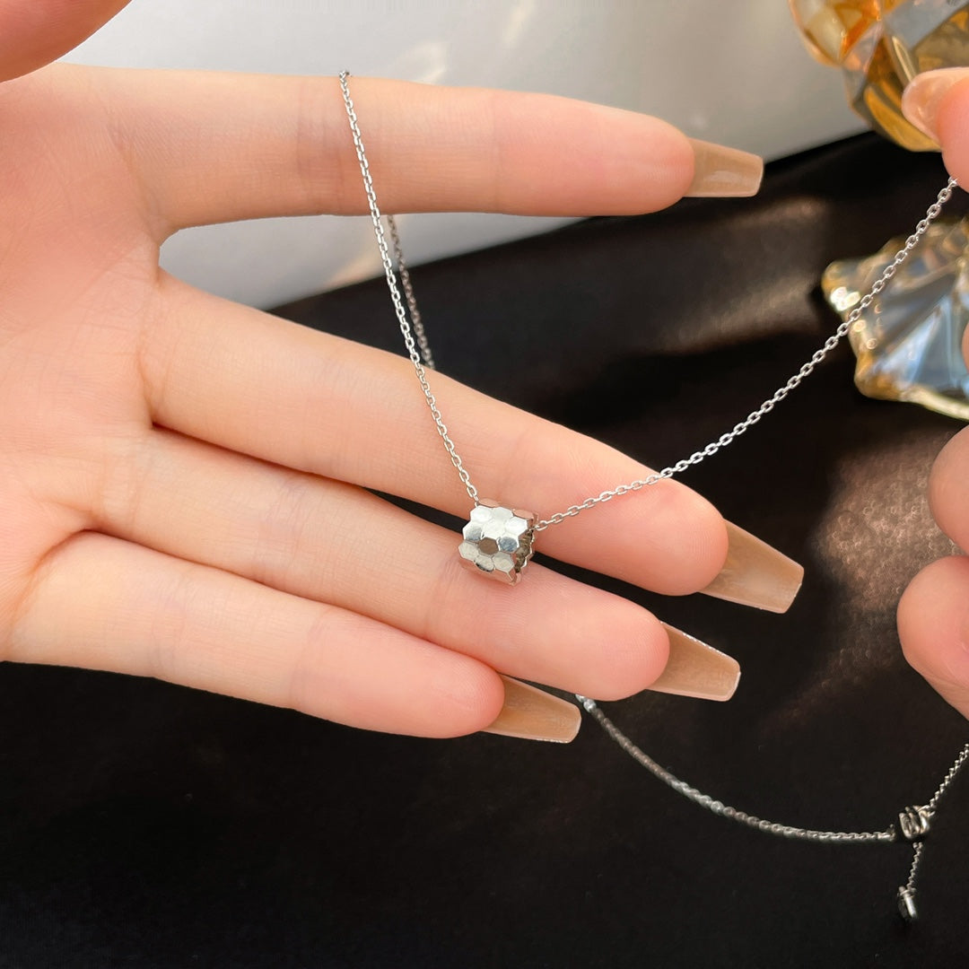 ¡®Star¡¯BEE MINI NECKLACE