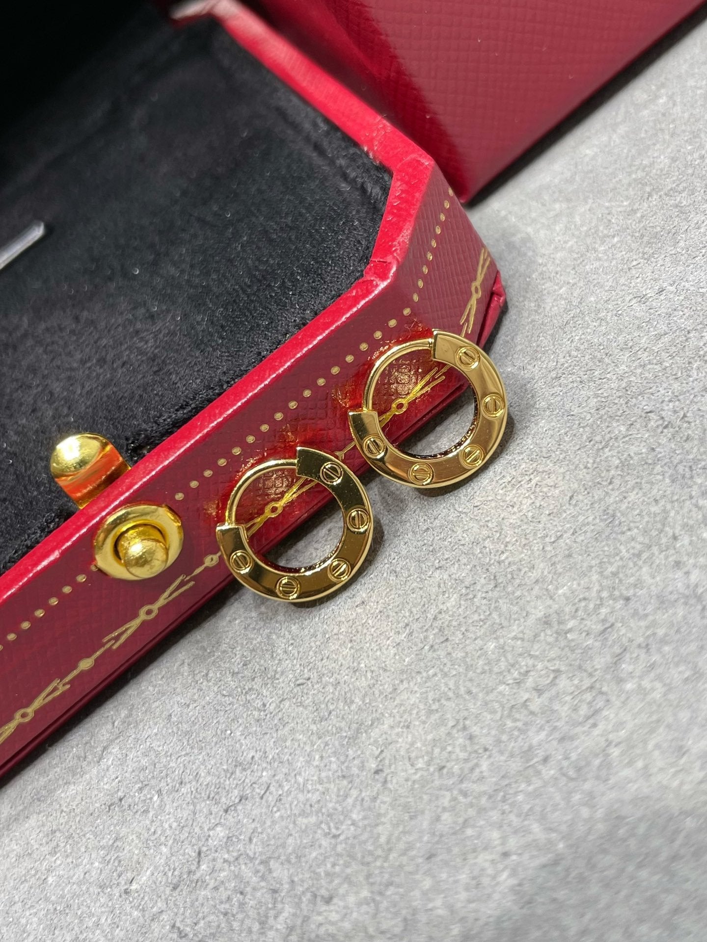 ¡®Star¡¯LOVE MINI EARRINGS