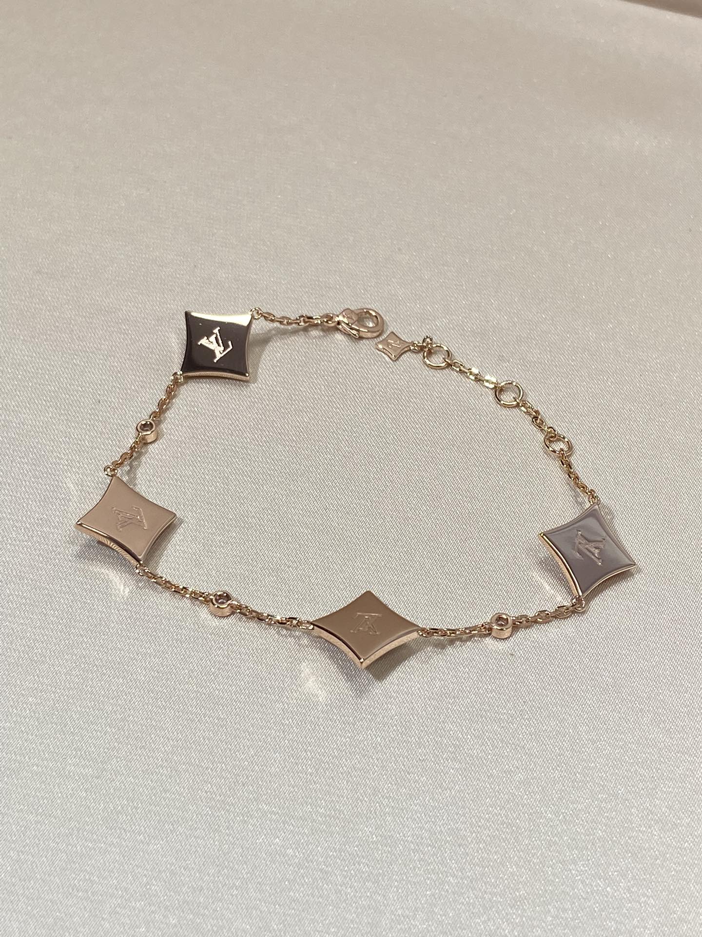 ¡®Star¡¯STAR 4 MOTIF MOP DIAMOND PINK GOLD BRACELET