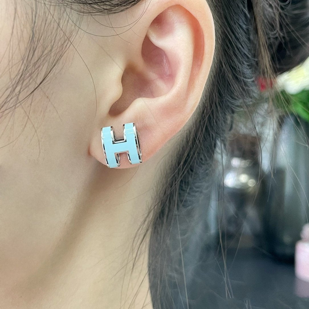 ¡®Star¡¯POP H SKY BLUE STUD EARRINGS
