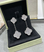 ¡®Star¡¯CLOVER 2 MOTIFS DIAMOND PAVED SILVER EARRINGS