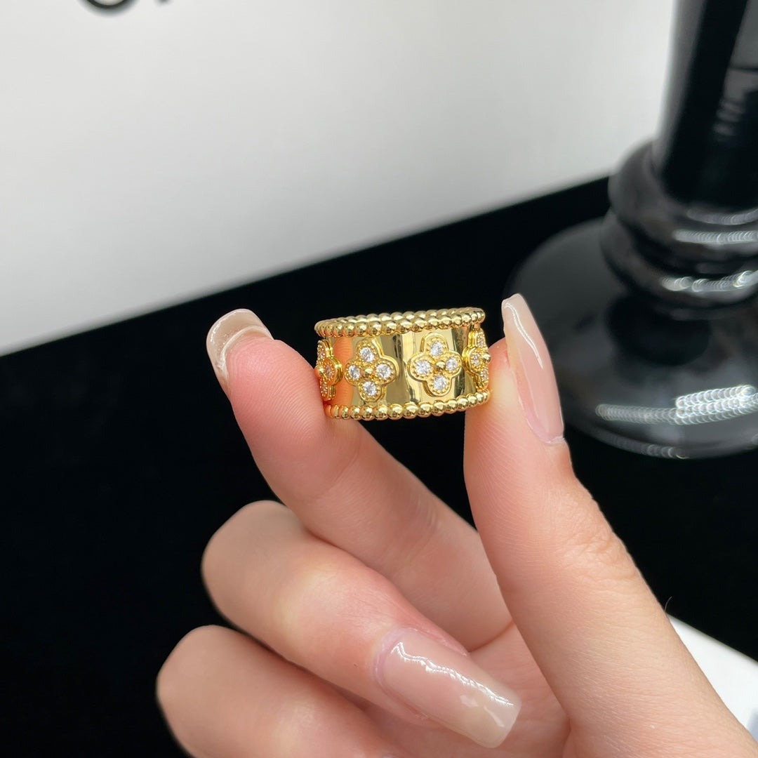 ¡®Star¡¯PERLEE DIAMOND LARGE RING