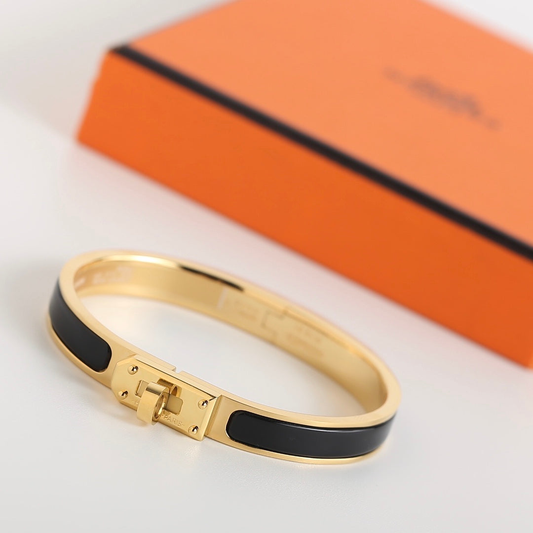 ¡®Star¡¯HM KELLY BLACK BRACELET
